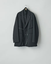 Load image into Gallery viewer, BLACK OVERSIZED LAYERED COMBINATION JACKET
