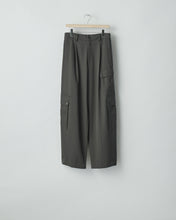 Load image into Gallery viewer, GREY KHAKI CARGO POCKET WIDE EASY TROUSERS
