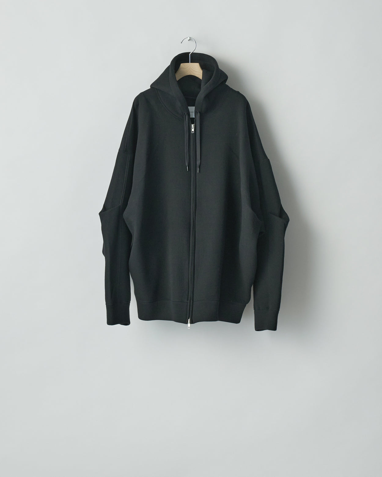 BLACK COTTON DOUBLE KNIT TUCKED ZIP HOODY