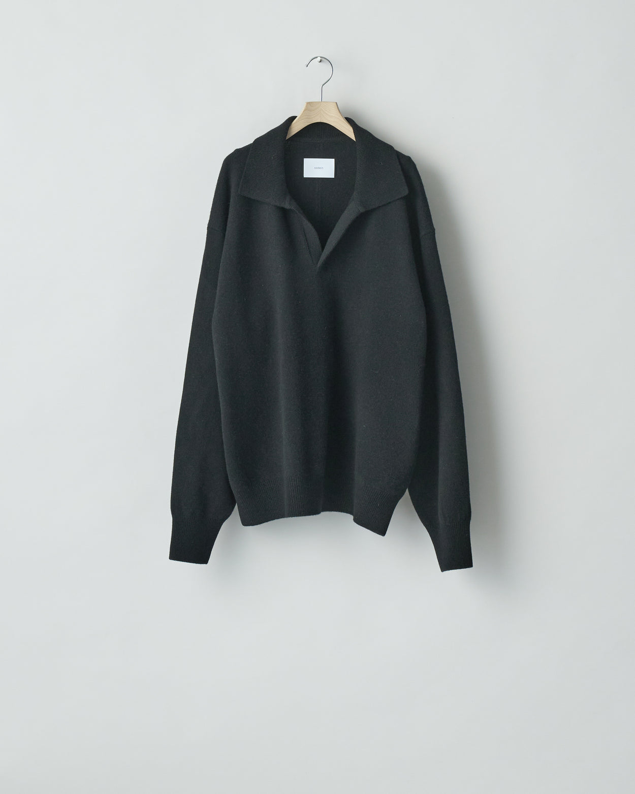 BLACK EXTRA FINE WOOL KNIT SKIPPER LS