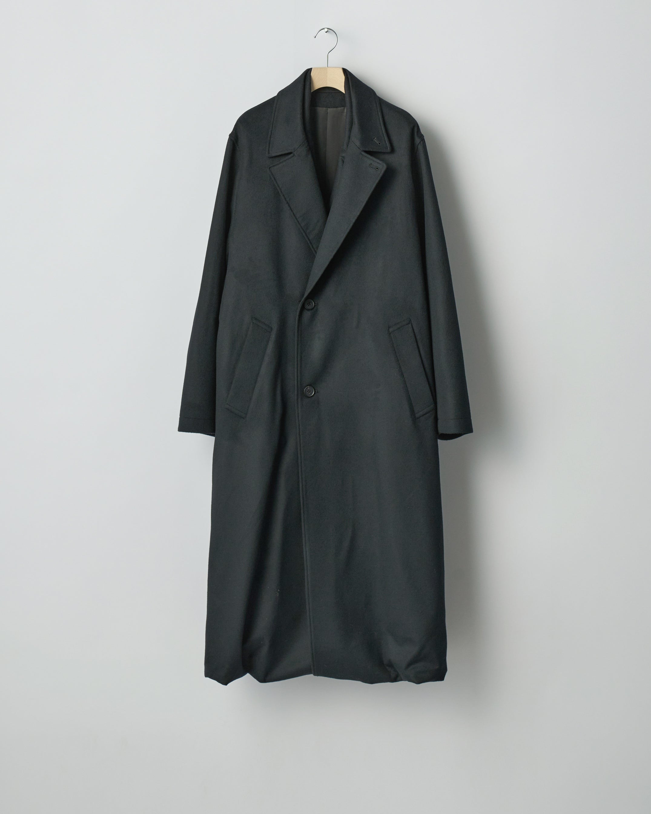 BLACK OVERSIZED LAYERED COMBINATION COAT