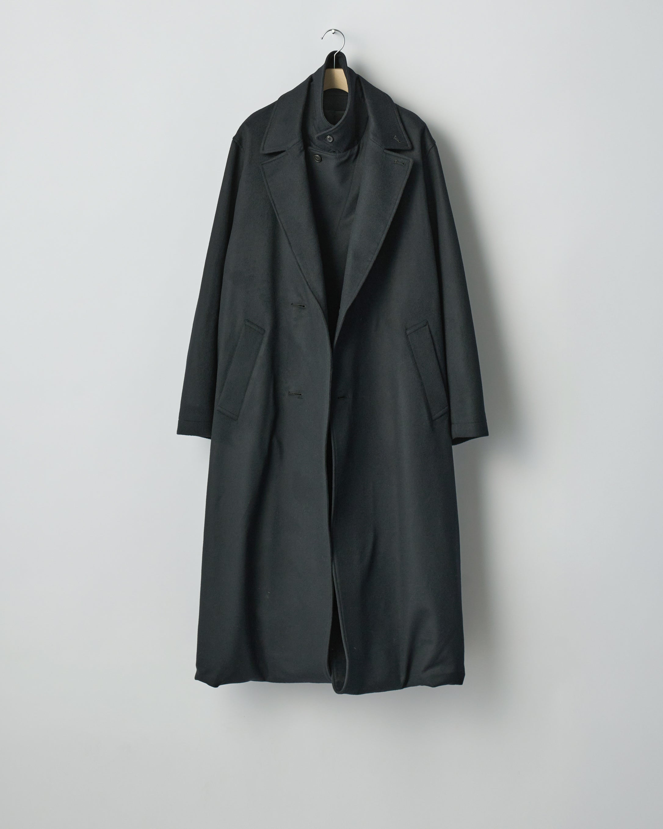 BLACK OVERSIZED LAYERED COMBINATION COAT