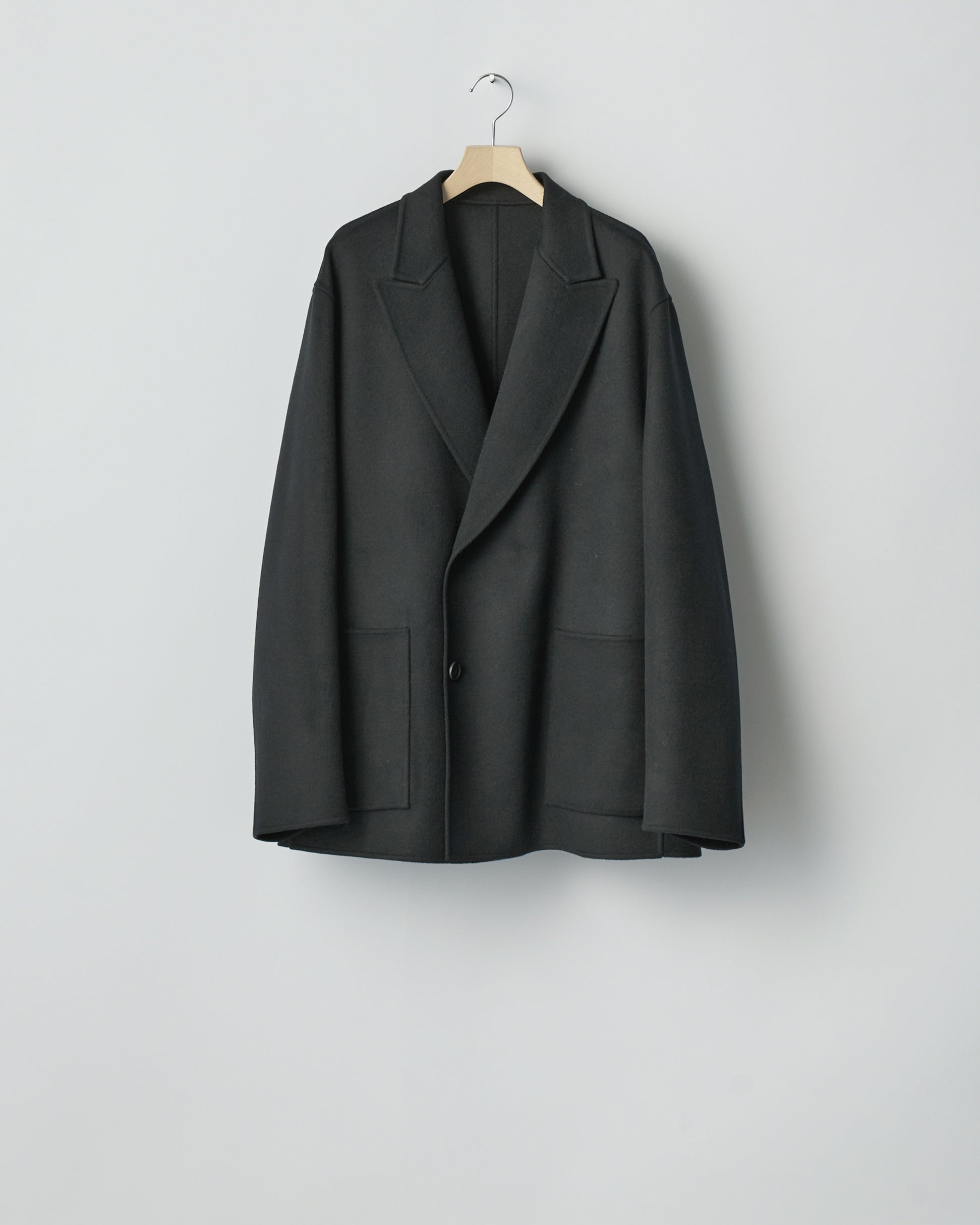 BLACK x BLACK WOOL/CASHMERE REVERSIBLE PEAK LAPEL JACKET