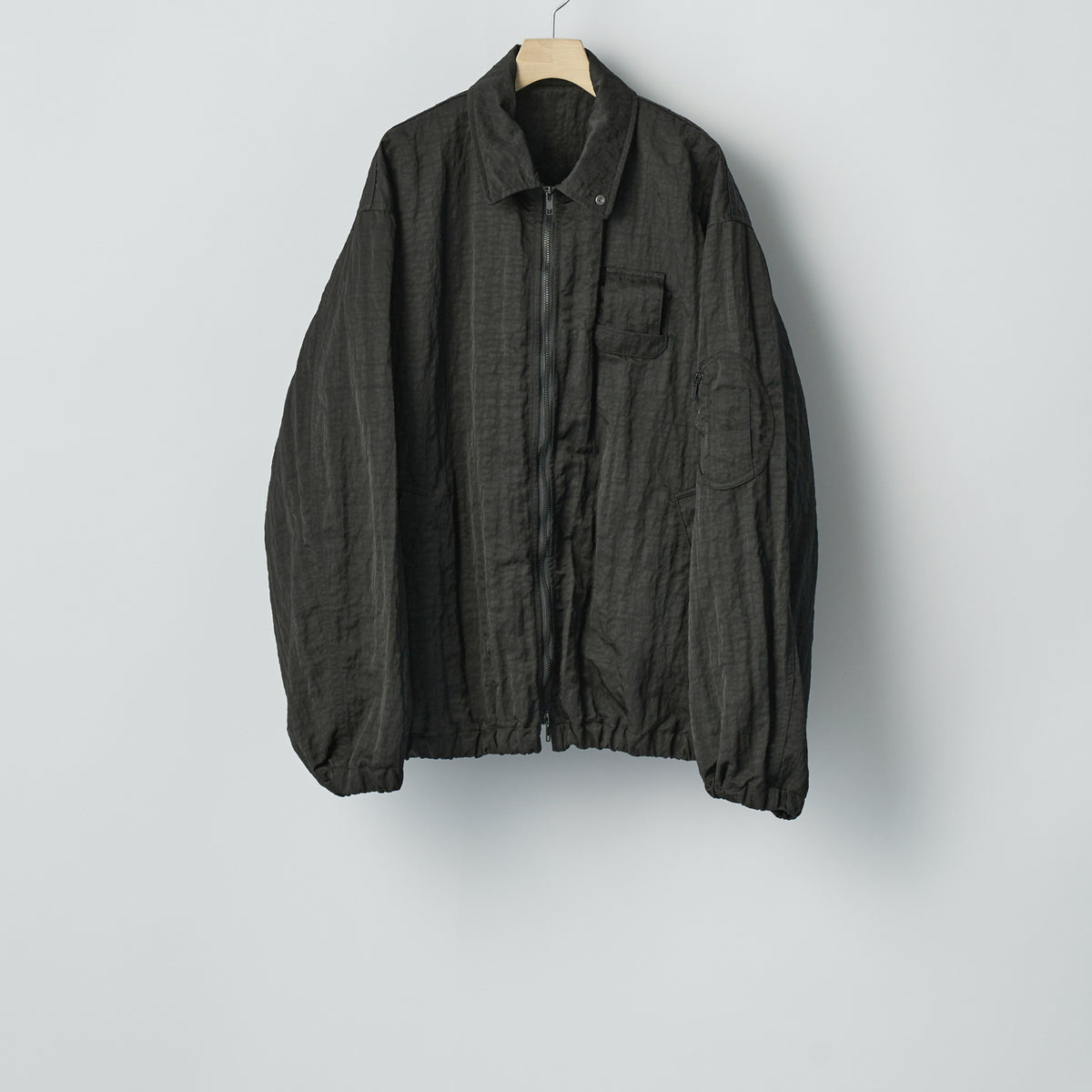 ssstein BLACK BIO WASHED NYLON OVERSIZED FIGHT JACKET