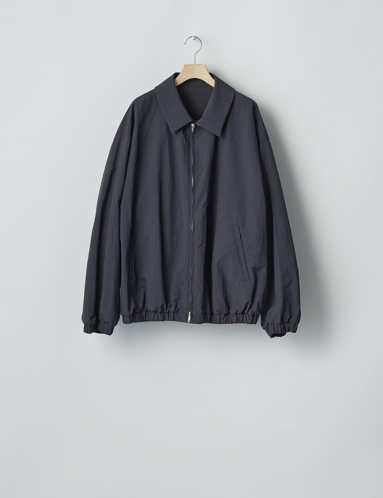 DARK NAVY RECYCLED NYLON OVERSIZED ZIP JACKET