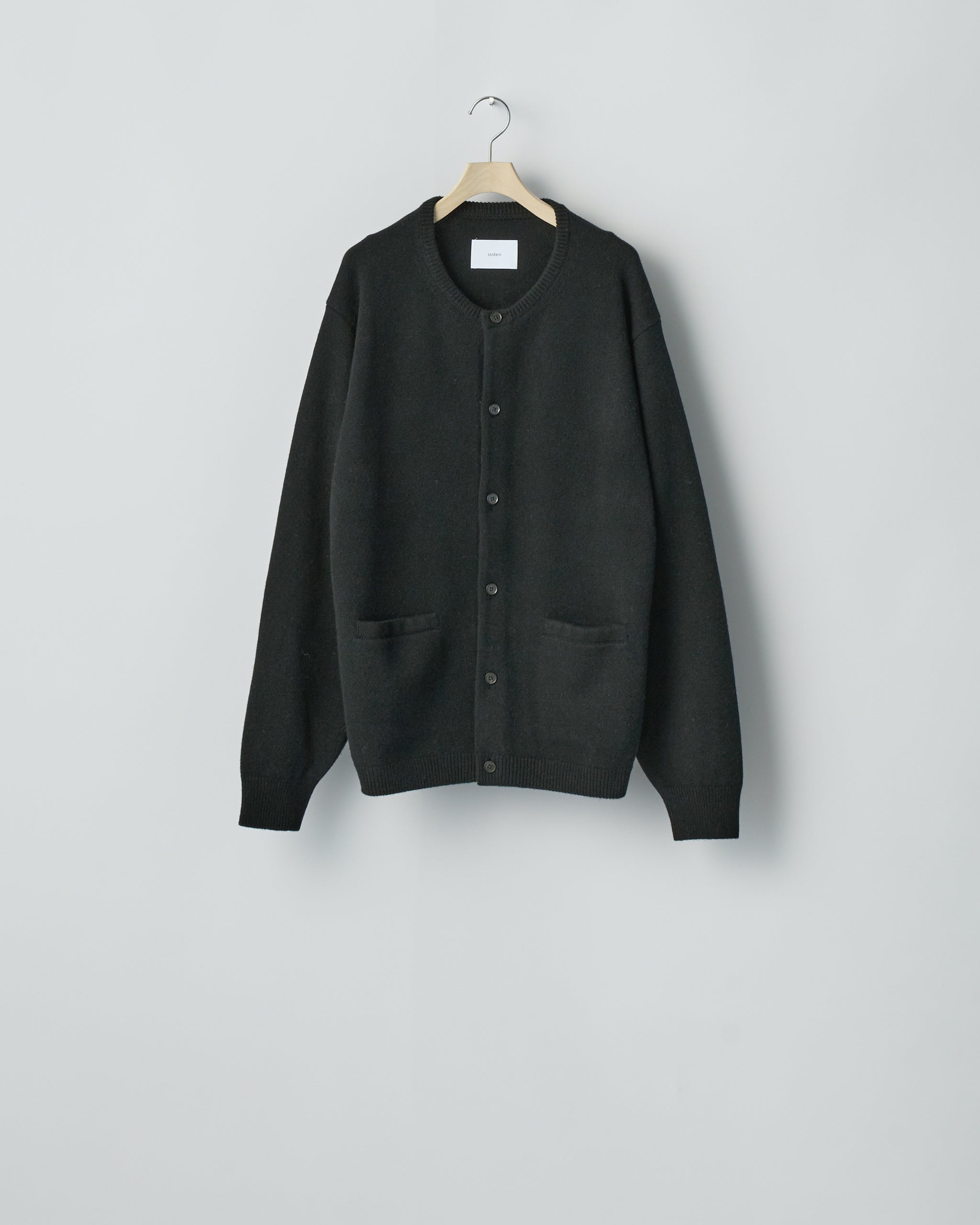 BLACK EXTRA FINE WOOL KNIT CREW NECK CARDIGAN