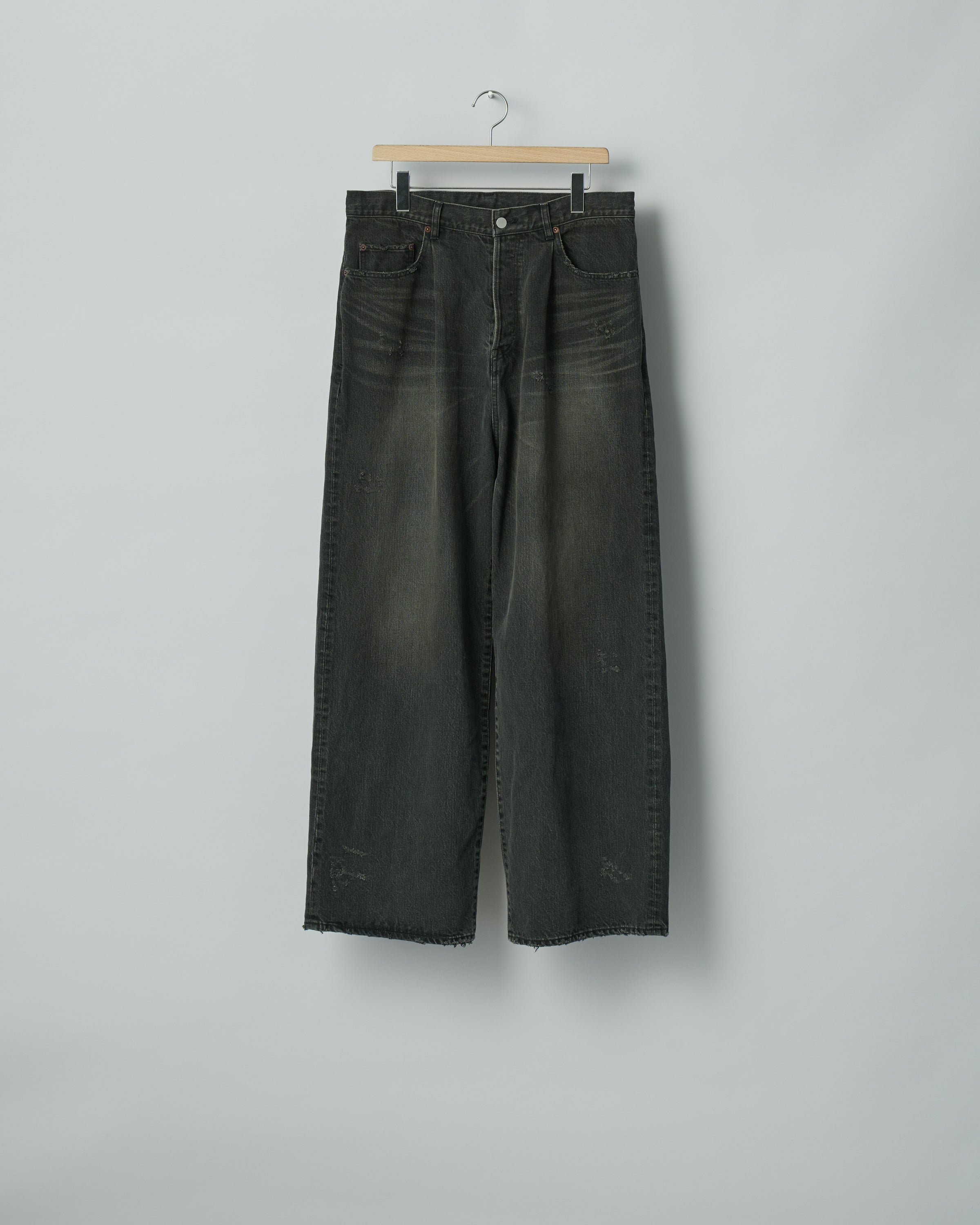 BLACK BAGGY DENIM JEANS