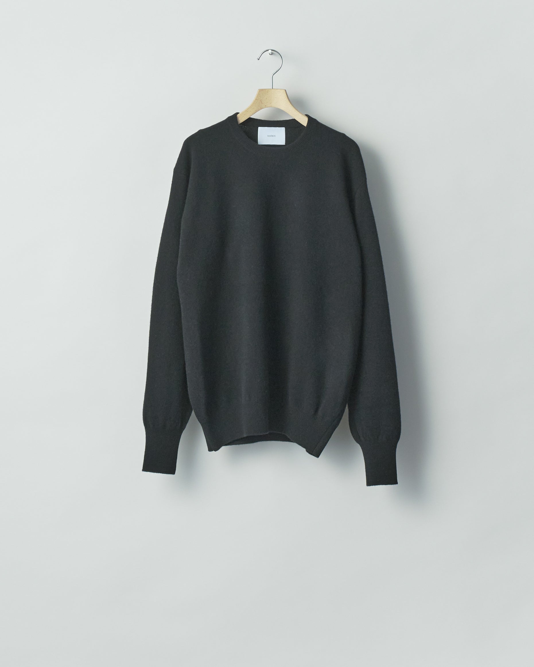 BLACK EXTRA FINE WOOL KNIT CREW NECK LS