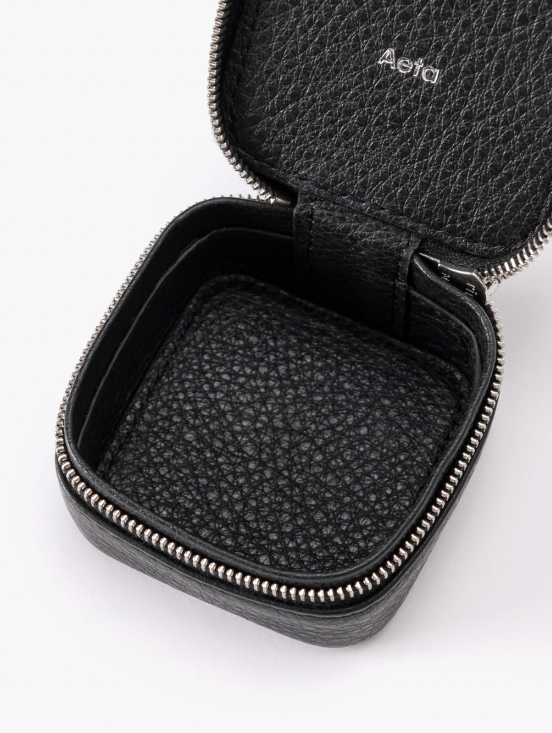 BLACK COW LEATHER SMALL CONTAINER A PG26