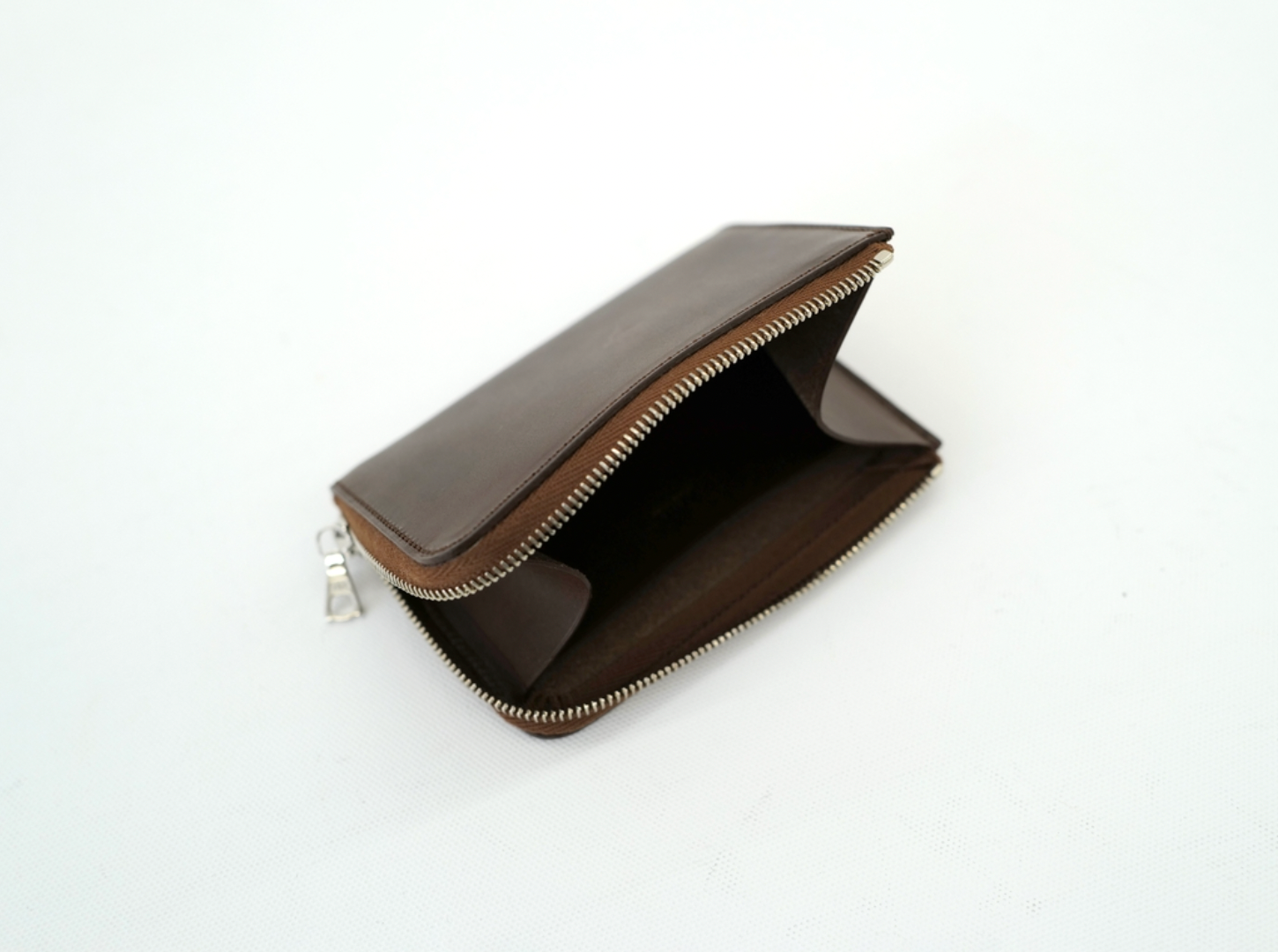 BROWN COW LEATHER L-SHAPED WALLET S VT19