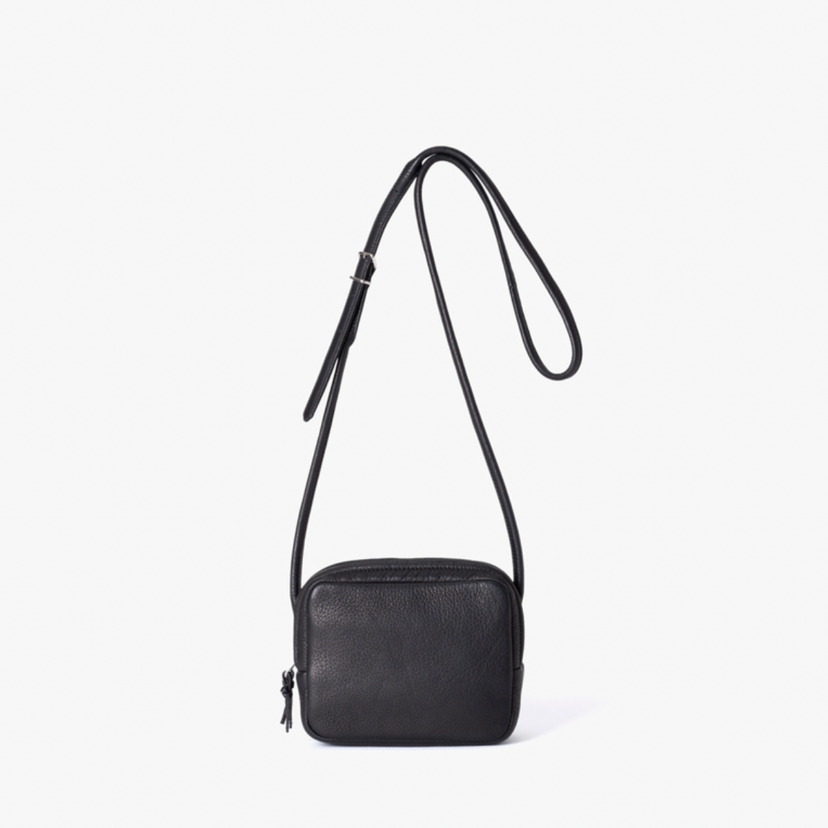 美品Aeta DEER LEATHER SQUARE SHOULDER BAG Aeta BLACK DEER LEATHER SQUARE SHOULDER BAG DA108
