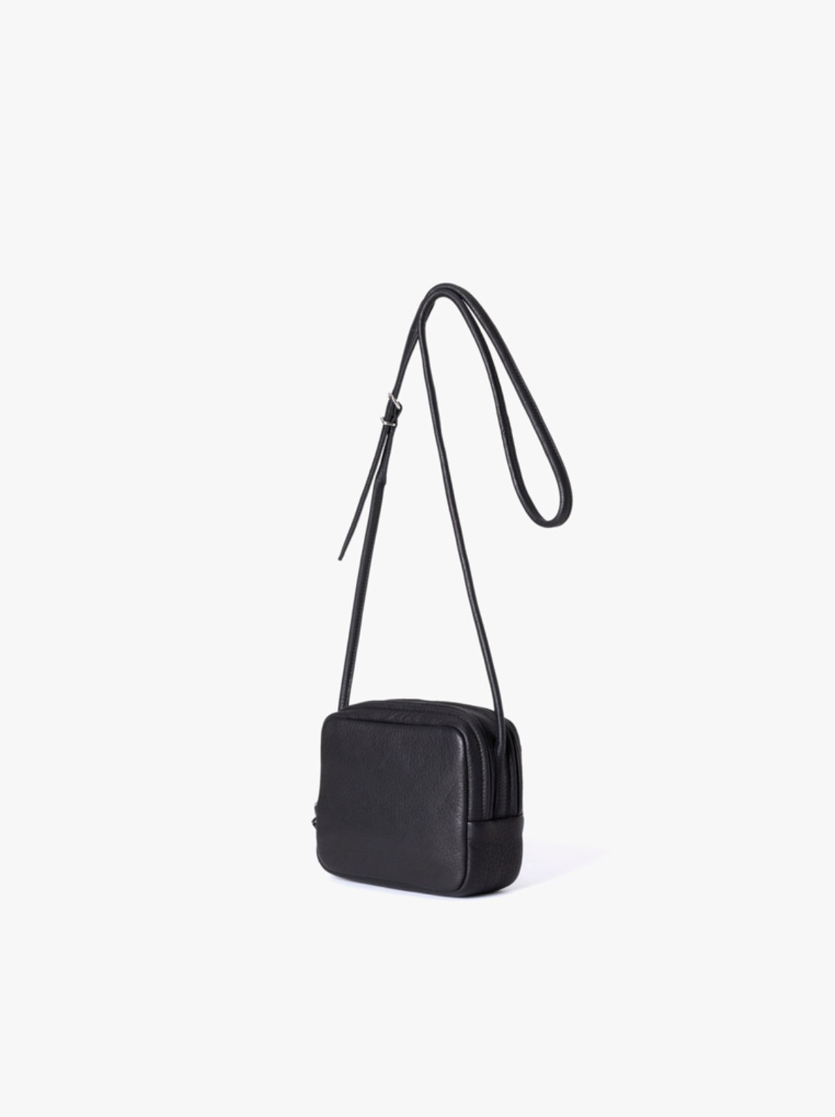 BLACK DEER LEATHER SQUARE SHOULDER BAG DA108