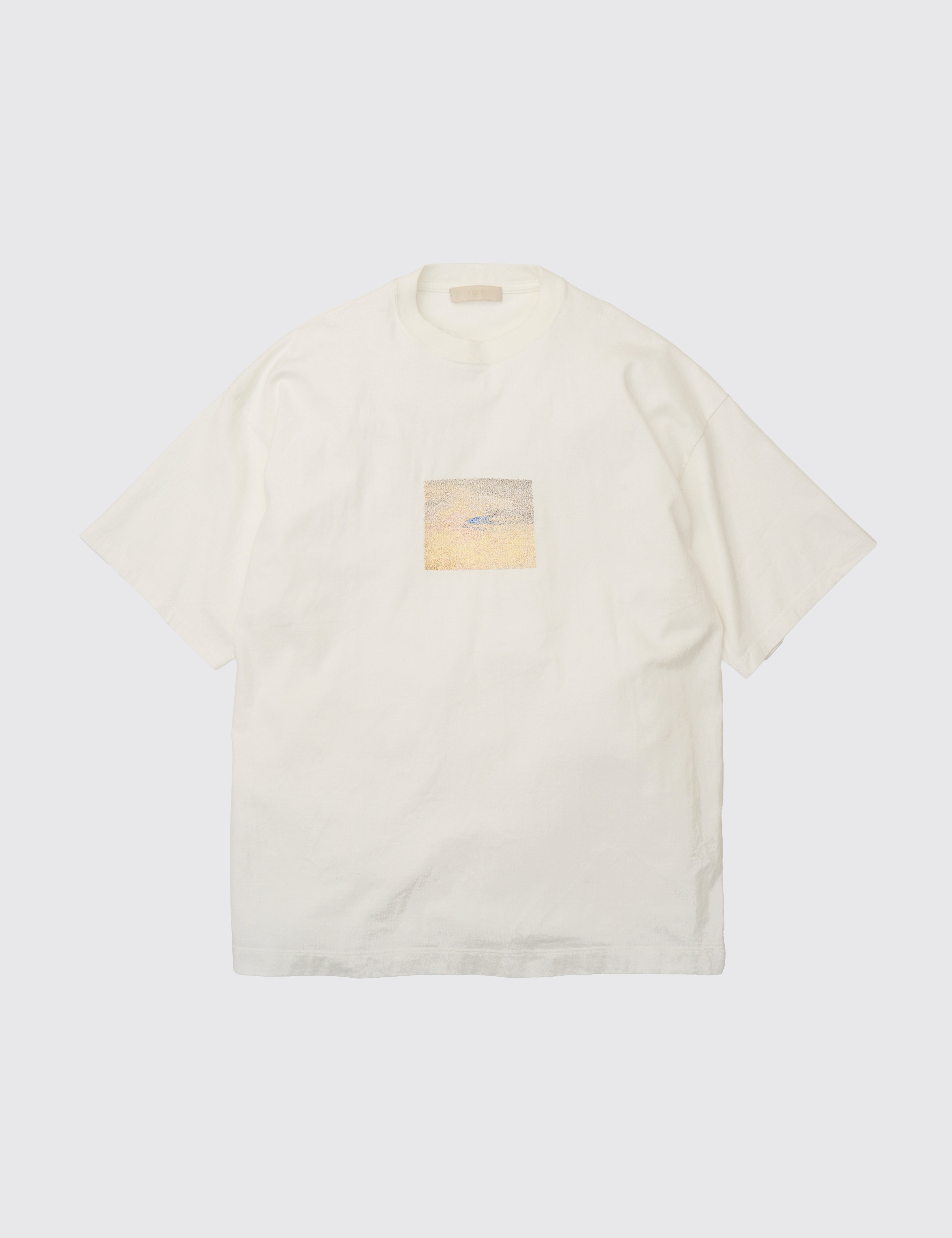 WHITE EMBROIDERY T-SHIRT
