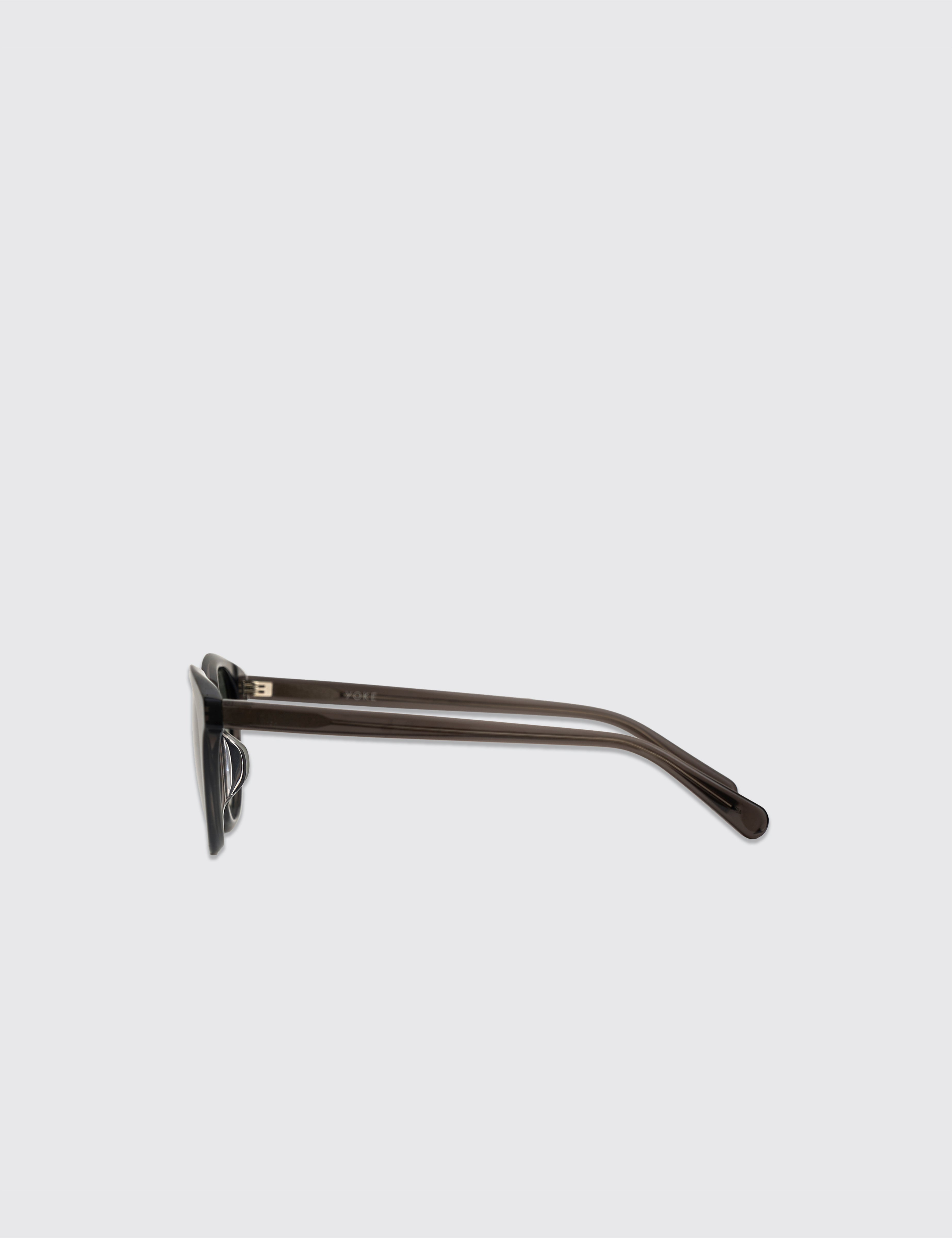 GRAY SUNGLASSES TYPE-C