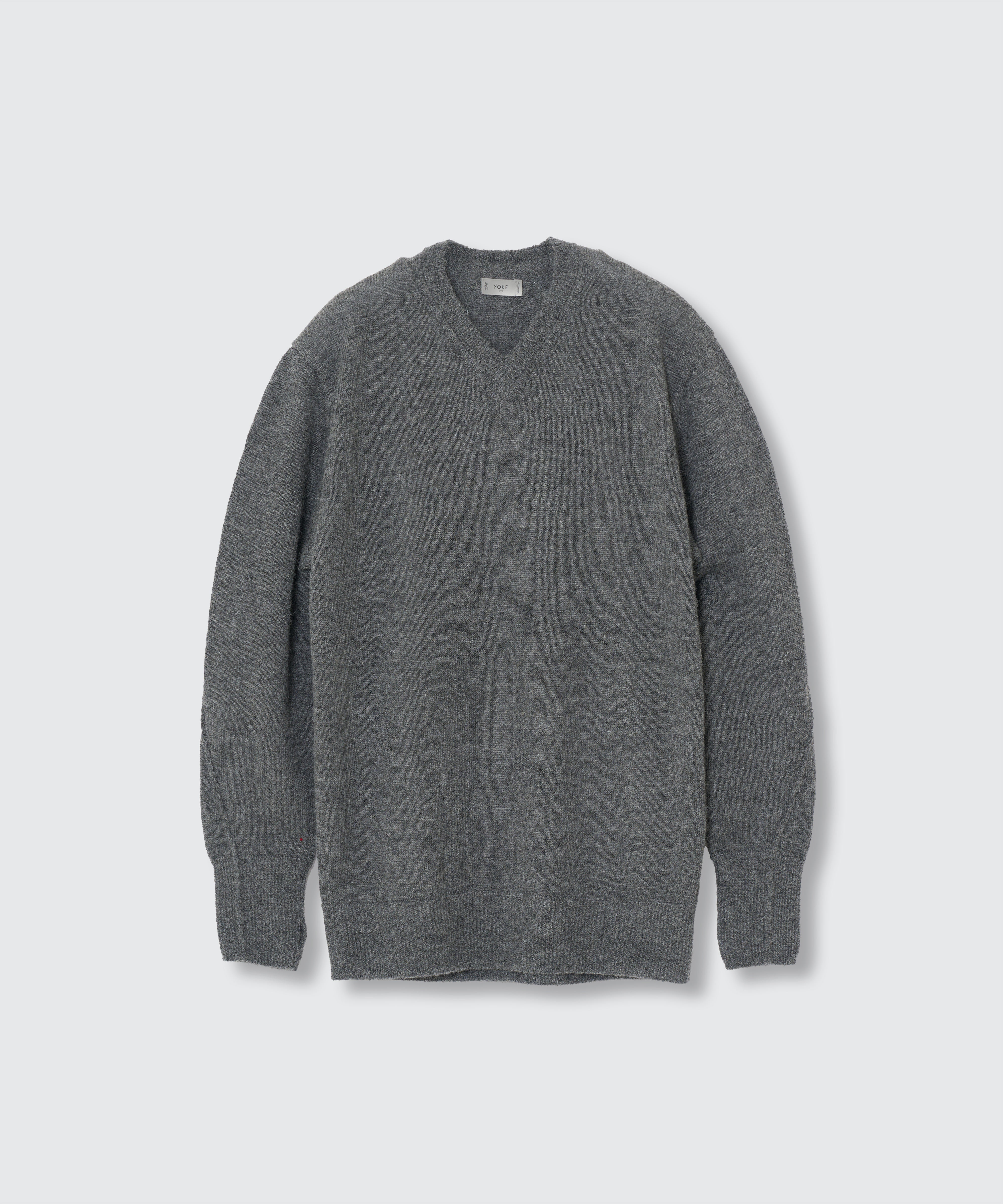 M.GRAY BABY ALPACA V-NECK SWEATER