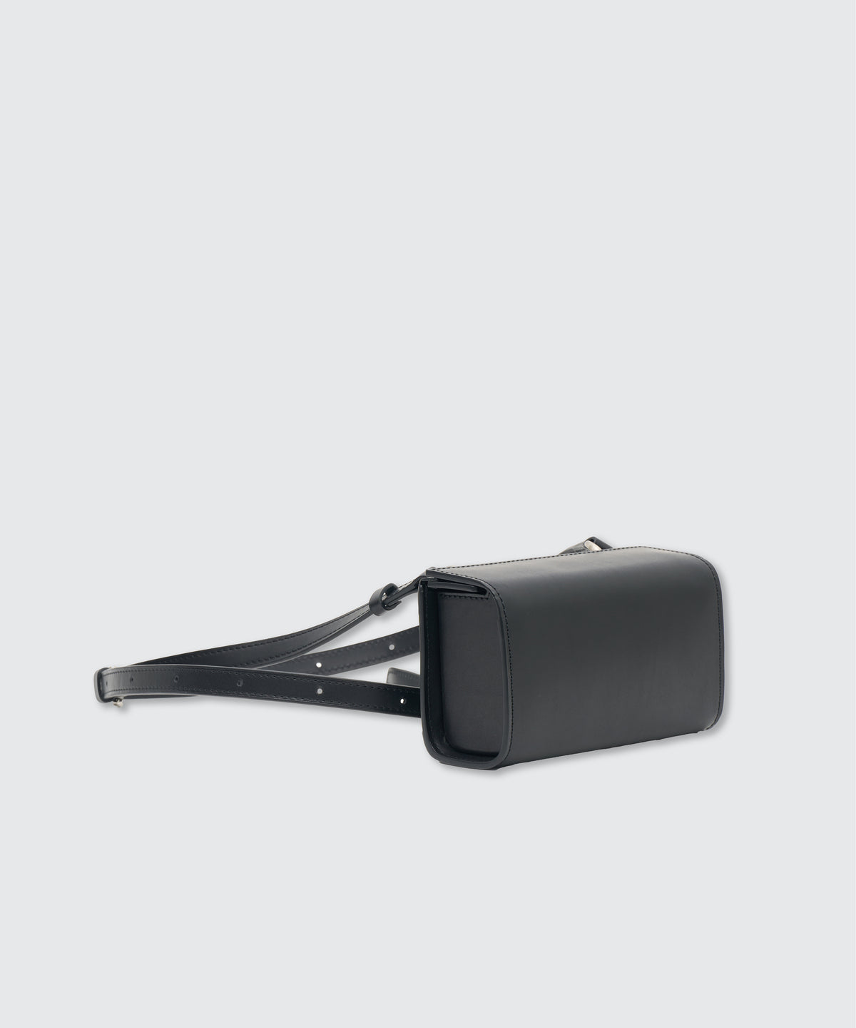 xTSUCHIYA KABAN BLACK CAMERA BAG