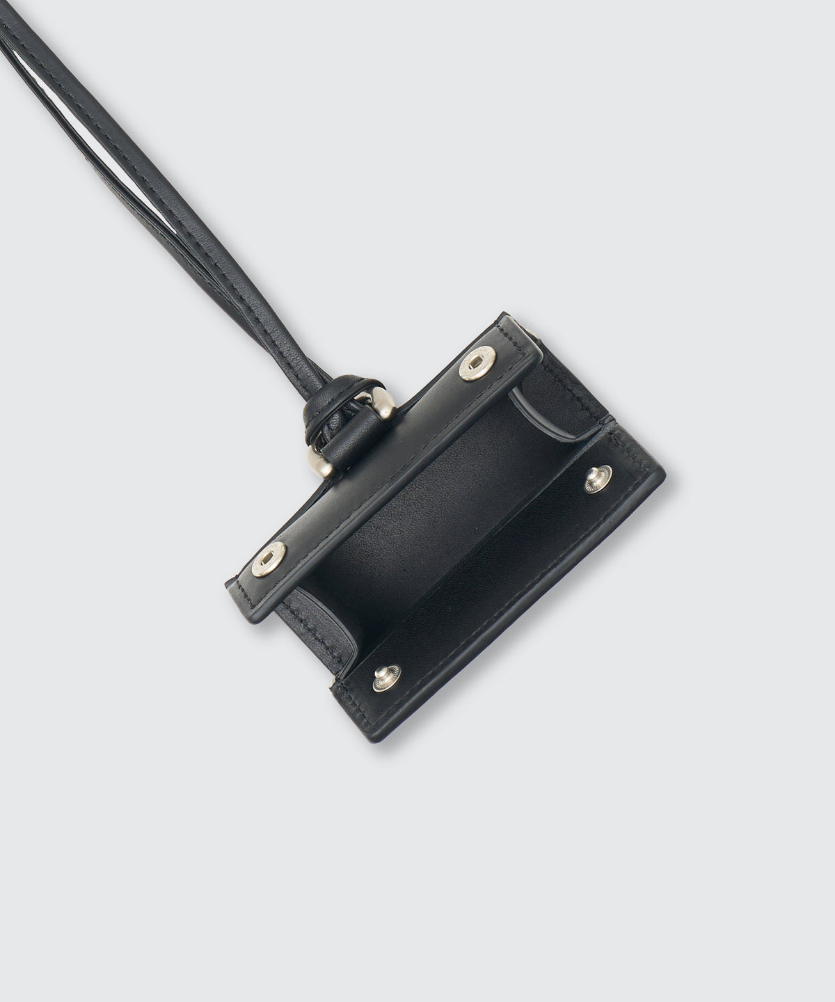 xTSUCHIYA KABAN BLACK EARPHONE CASE NECKLACE
