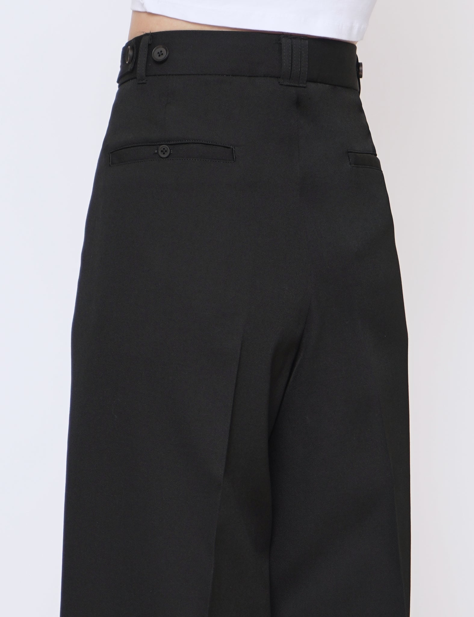 BLACK 3PLEATED WIDE-LEG TROUSERS