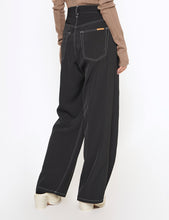 Load image into Gallery viewer, BLACK 5 POCKETS WIDE LEG STRAIGHT PANTS
