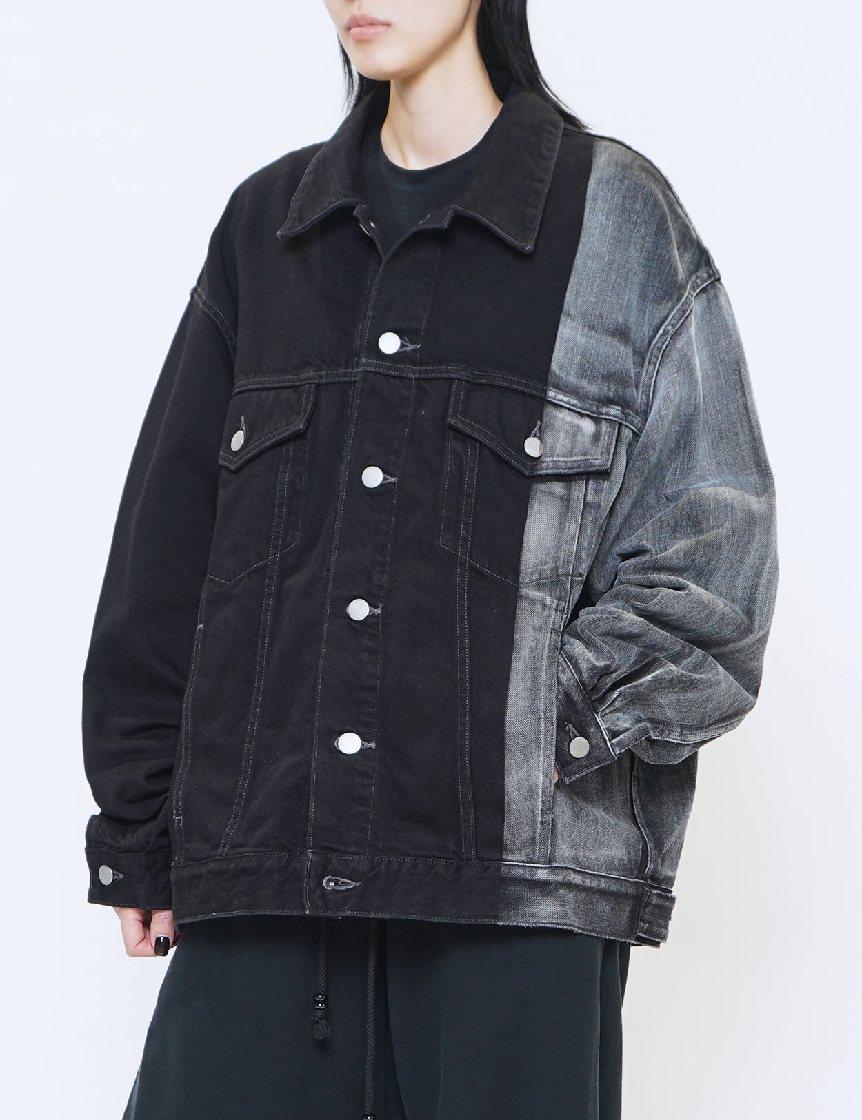 BLACK LASER PROCESSED DENIM TRUCKER JACKET