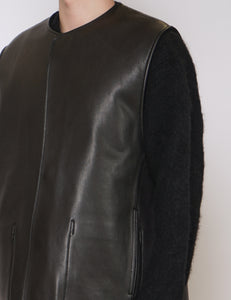 BLACK x BLACK BONDED LEATHER VEST