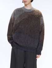 Load image into Gallery viewer, BROWN CREAM GRADATION MOHAIR KNIT PULLOVER
