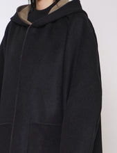 Load image into Gallery viewer, NAVY x GREY KHAKI REVERSIBLE HOODED HALF COAT
