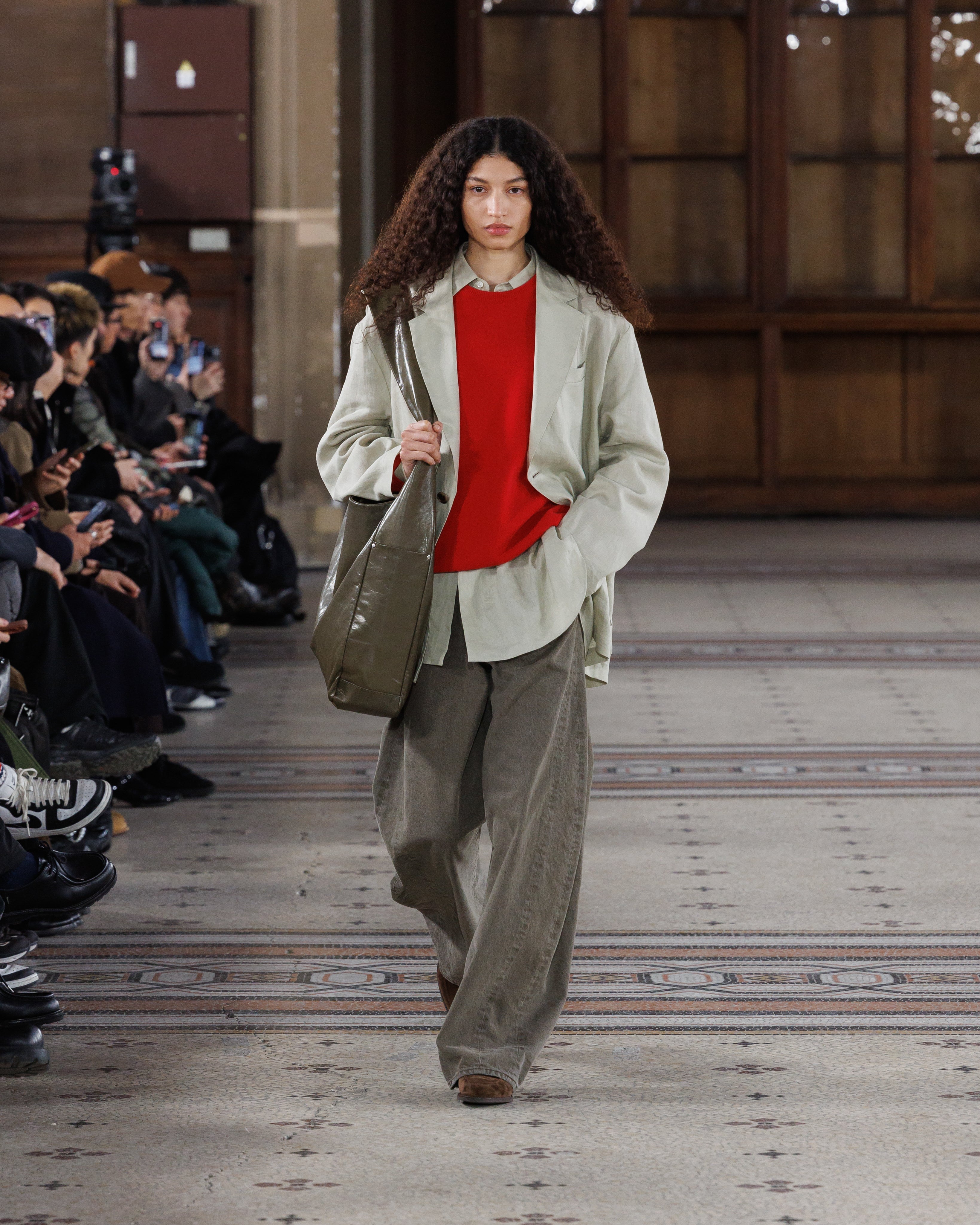 LIGHT BEIGE LIGHT LINEN OVERSIZED LS SHIRT