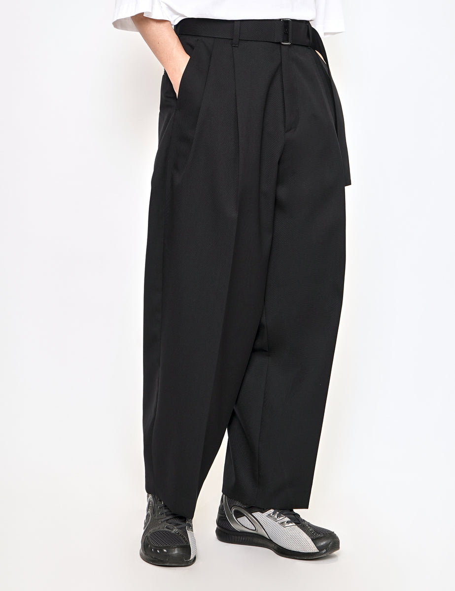 stein BLACK BELTED WIDE STRAIGHT TROUSERS AW23 – GRAPH LAYER