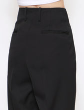 Load image into Gallery viewer, BLACK BELTLESS WIDE TROUSERS
