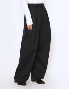 BLACK EASY WIDE TROUSERS