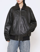 Load image into Gallery viewer, BLACK LEATHER ZIP SHORT JACKET
