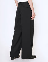 Load image into Gallery viewer, BLACK LONG WIDE TROUSERS
