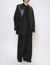 Load image into Gallery viewer, BLACK OVERSIZED PEAK LAPEL JACKET
