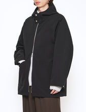 Load image into Gallery viewer, BLACK REVERSIBLE HOODED COAT
