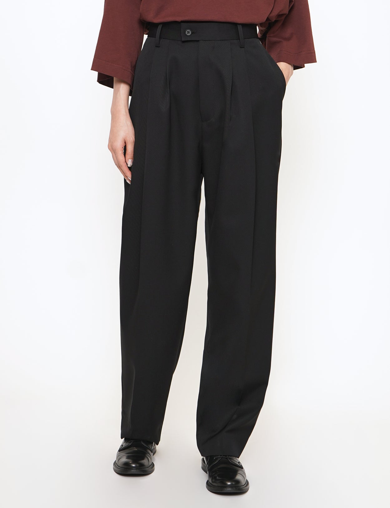 BLACK WIDE TAPERED TROUSERS