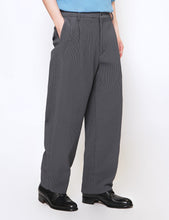 Load image into Gallery viewer, BLUE GREY GRADATION PLEATS TWO TUCK TROUSERS
