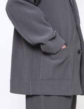 Load image into Gallery viewer, N. GREY OVERSIZED GRADATION PLEATS JACKET
