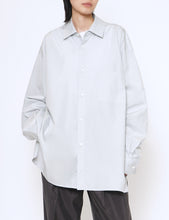 Load image into Gallery viewer, OFF GREY OVERSIZED DOWN PAT SHIRT
