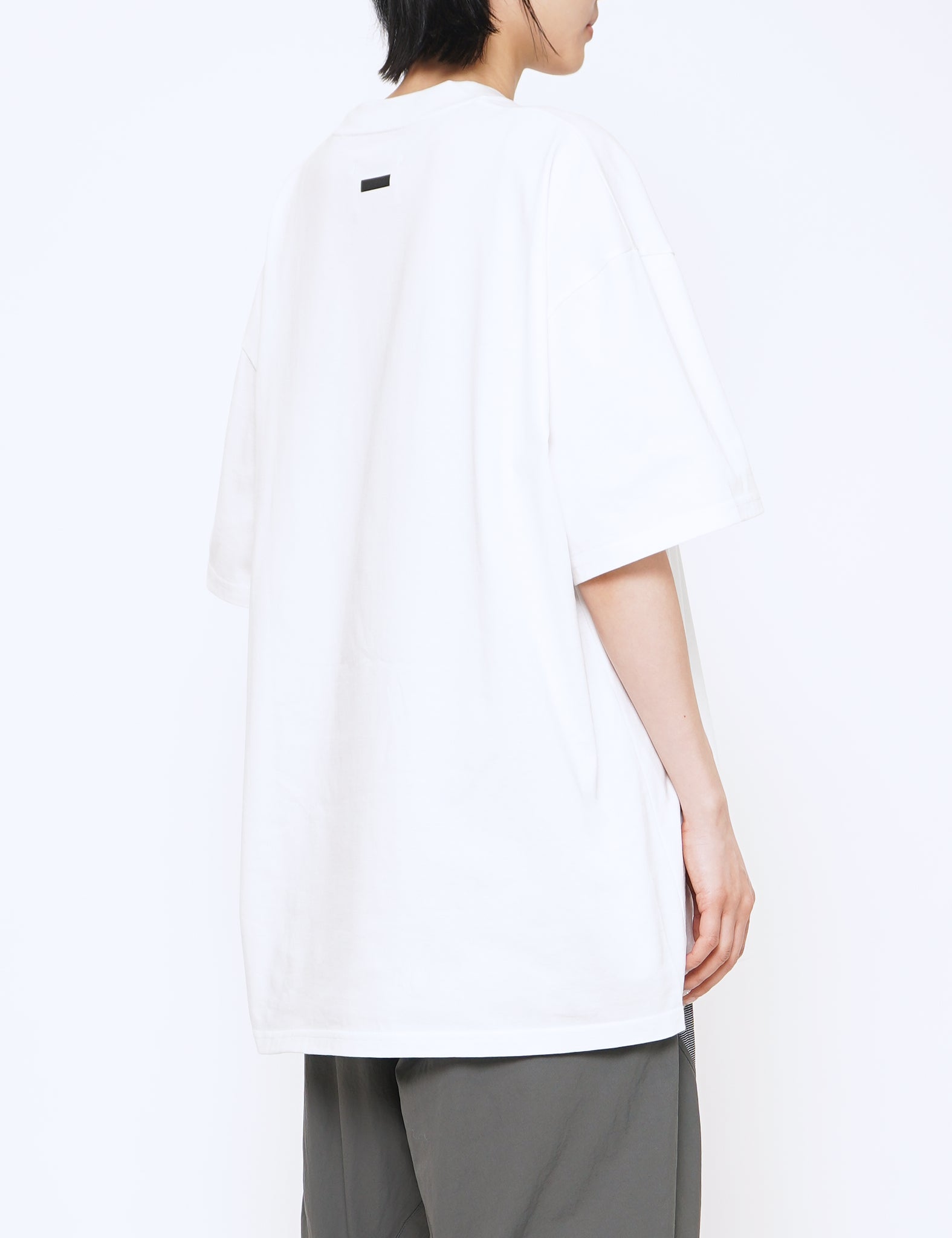WHITE SUPERIOR PIMA PRINT TEE -SHOOT-