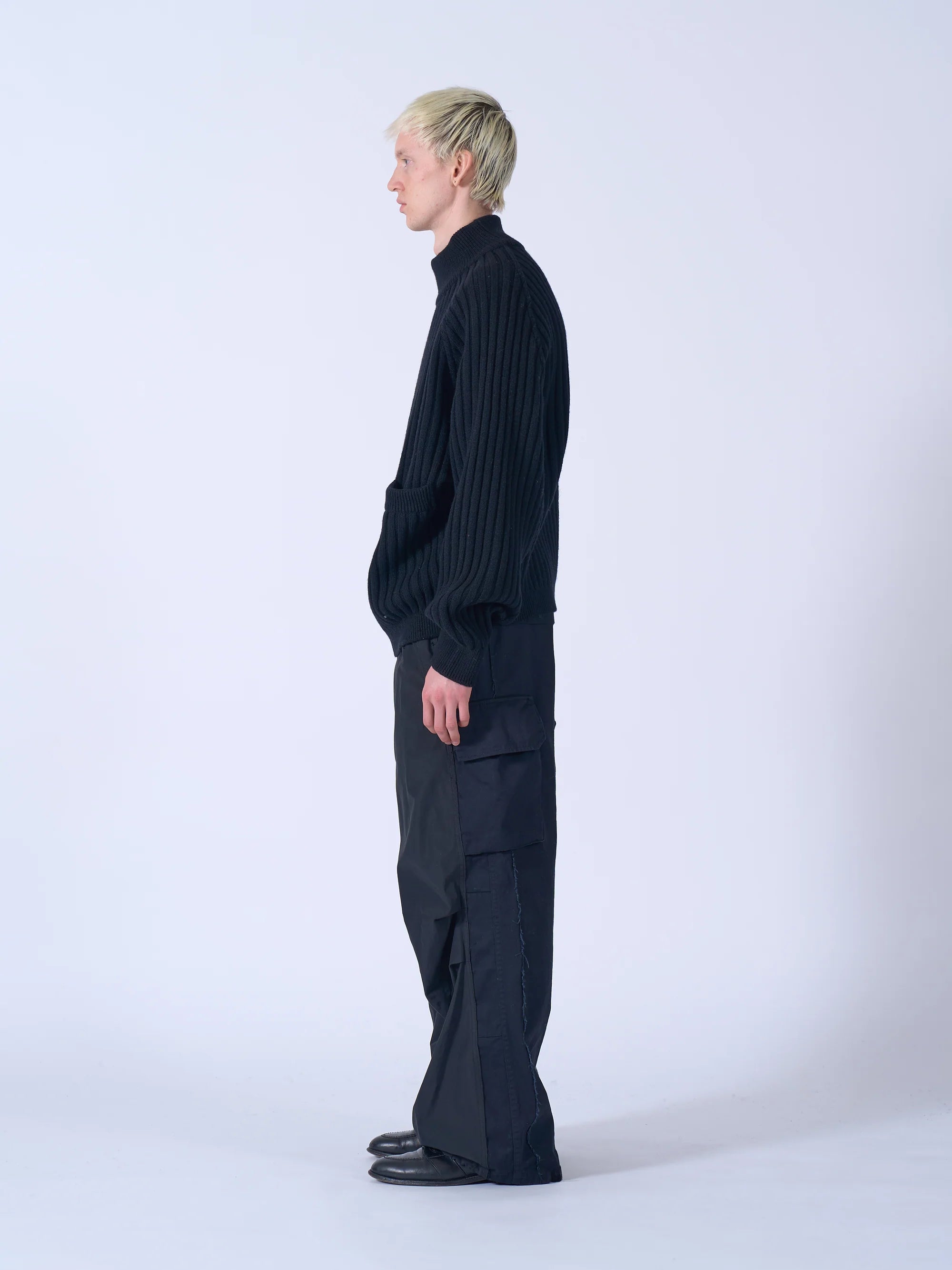 BLACK CONNECTED MILITARY PANTS