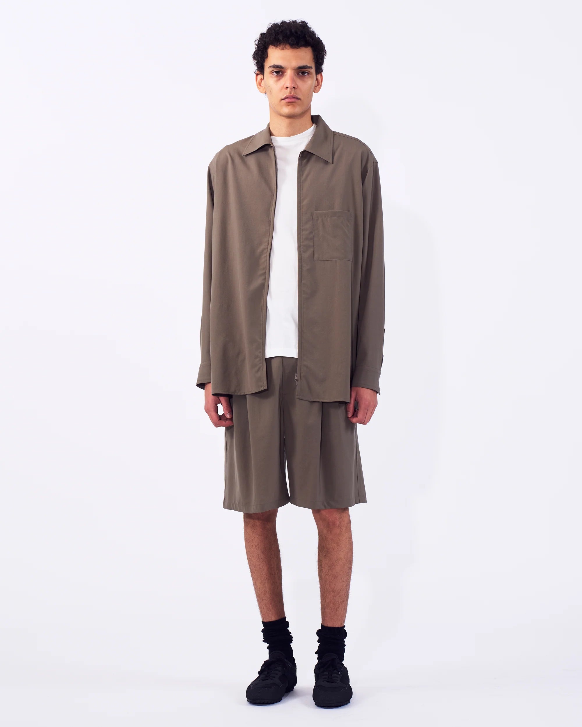 SAND BEIGE WOOL WASHER TROPICAL ZIP SHIRT
