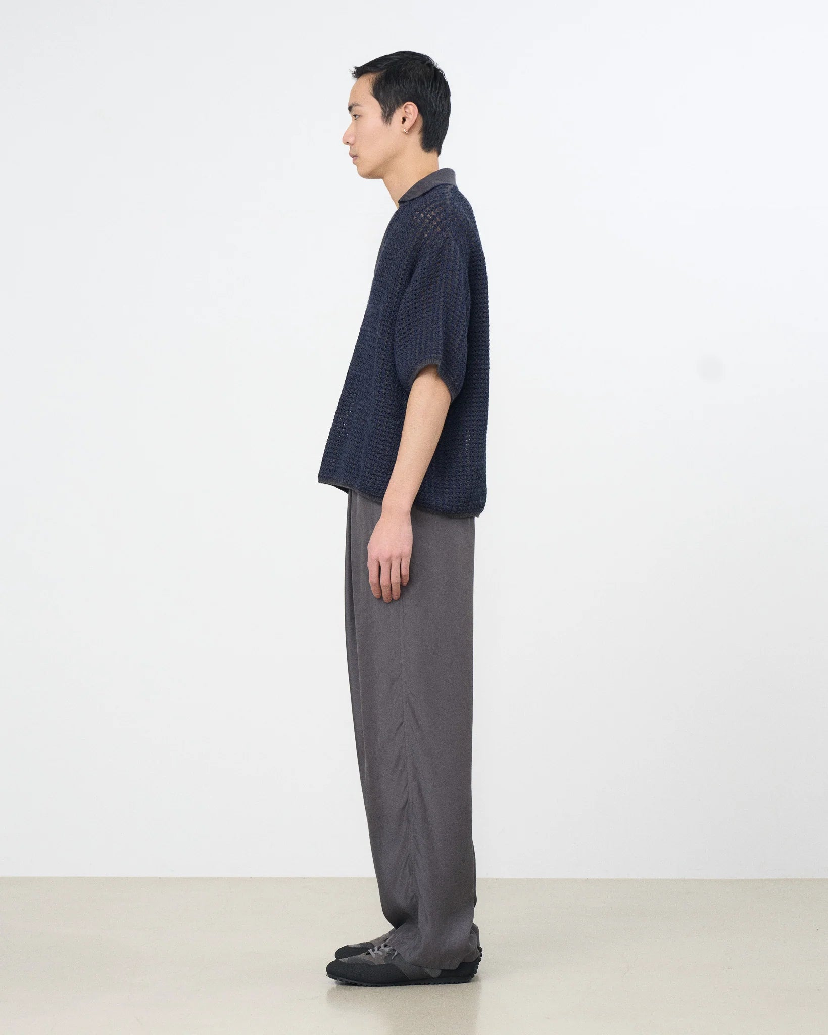 NAVY GRAY MESH KNIT SKIPPER POLO SHIRT
