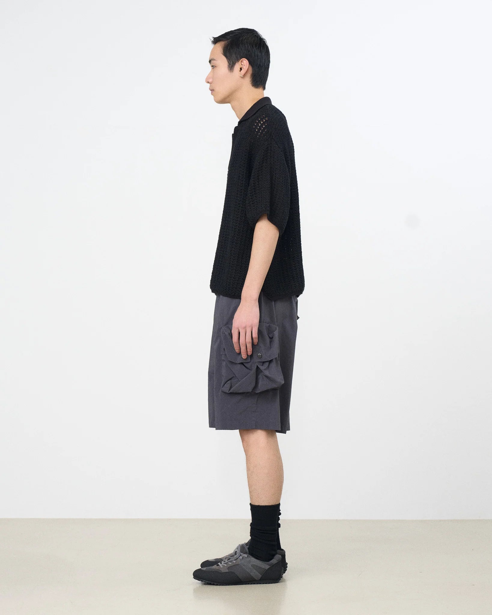 BLACK MESH KNIT SKIPPER POLO SHIRT