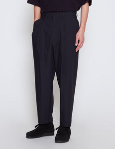NAVY POLYESTER 2 TUCK PANTS