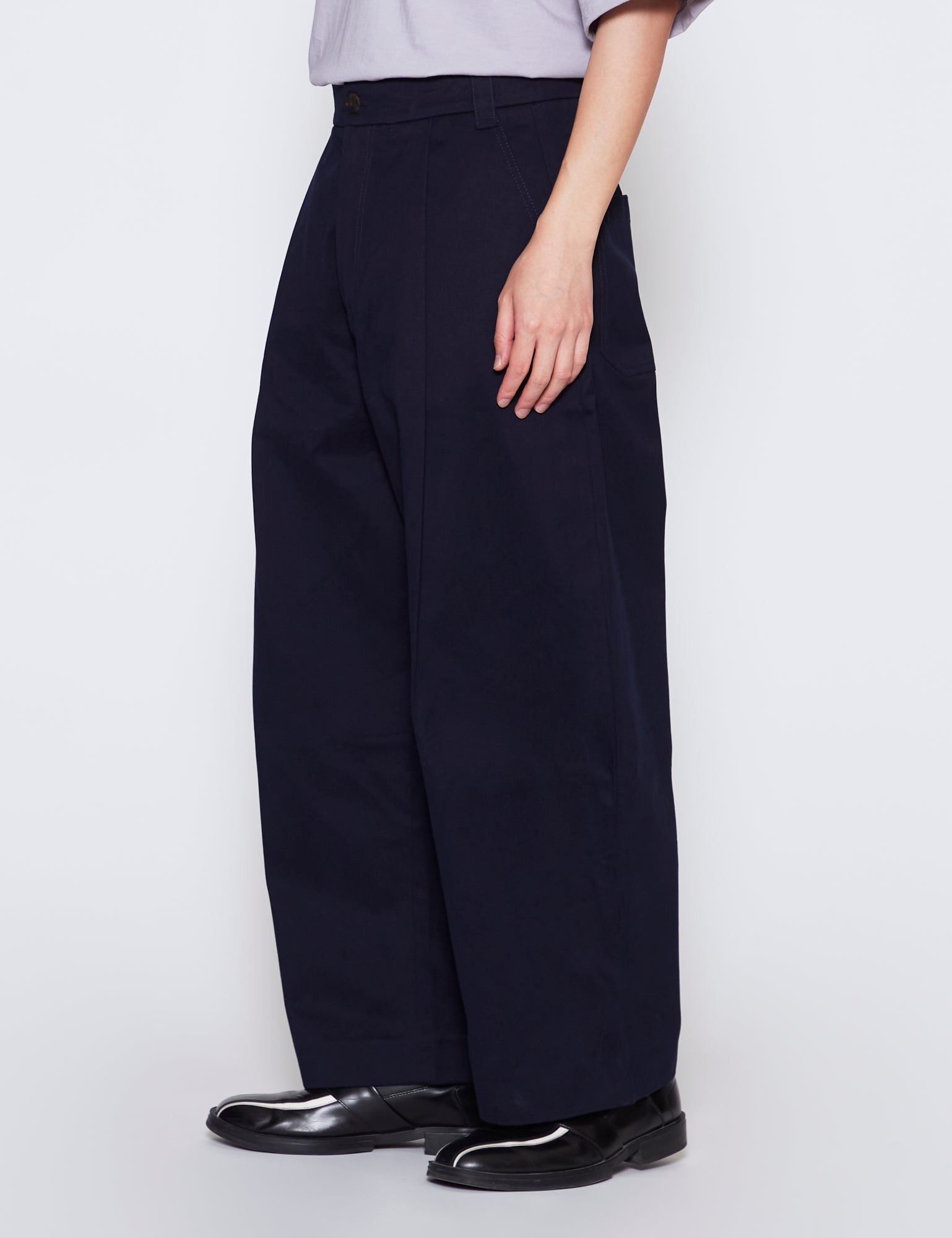 国内正規品【スタジオニコルソン】VOLUME PLEAT PANTS SORTE