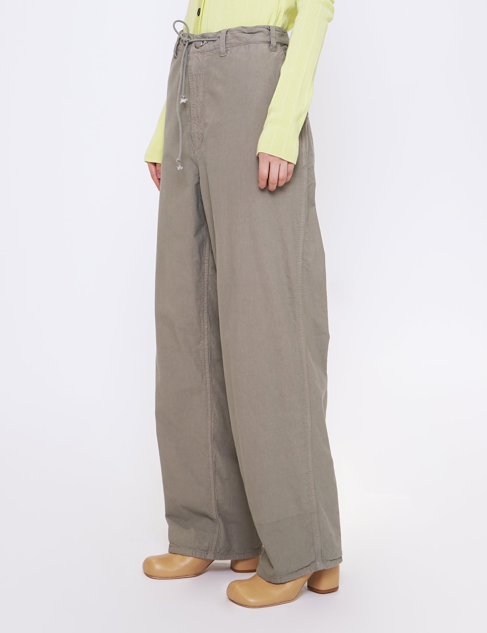 ISSUETHINGS LIGHT GRAY TYPE 22 PANTS – GRAPH LAYER