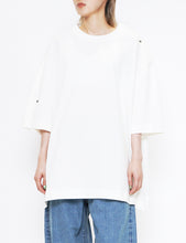 Load image into Gallery viewer, WHITE COTTON SQUARE ROTATED T-SHIRT

