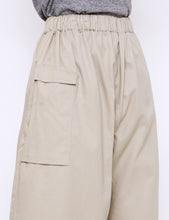 Load image into Gallery viewer, BEIGE VENTILE® PANTS
