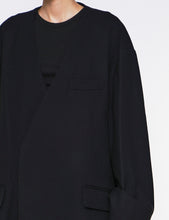 Load image into Gallery viewer, BLACK OVERSIZED NO COLLAR TAILORED JACKET
